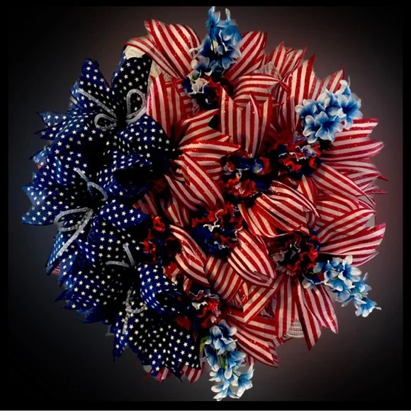 American Flag Ribbon Wreath -July 4th-Ribbons - Summer Wreath Light weigh